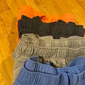 4 pairs of men’s athletic shorts